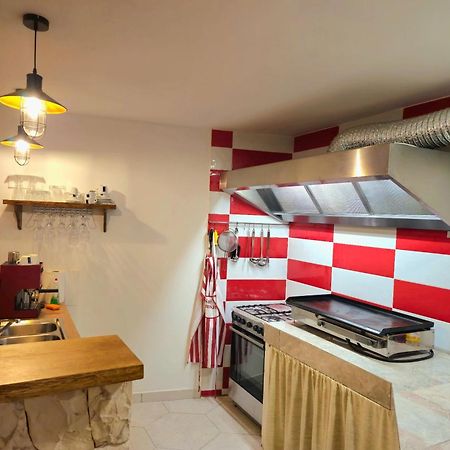 מאלי לוסיניי Apartmani Beatrice מראה חיצוני תמונה