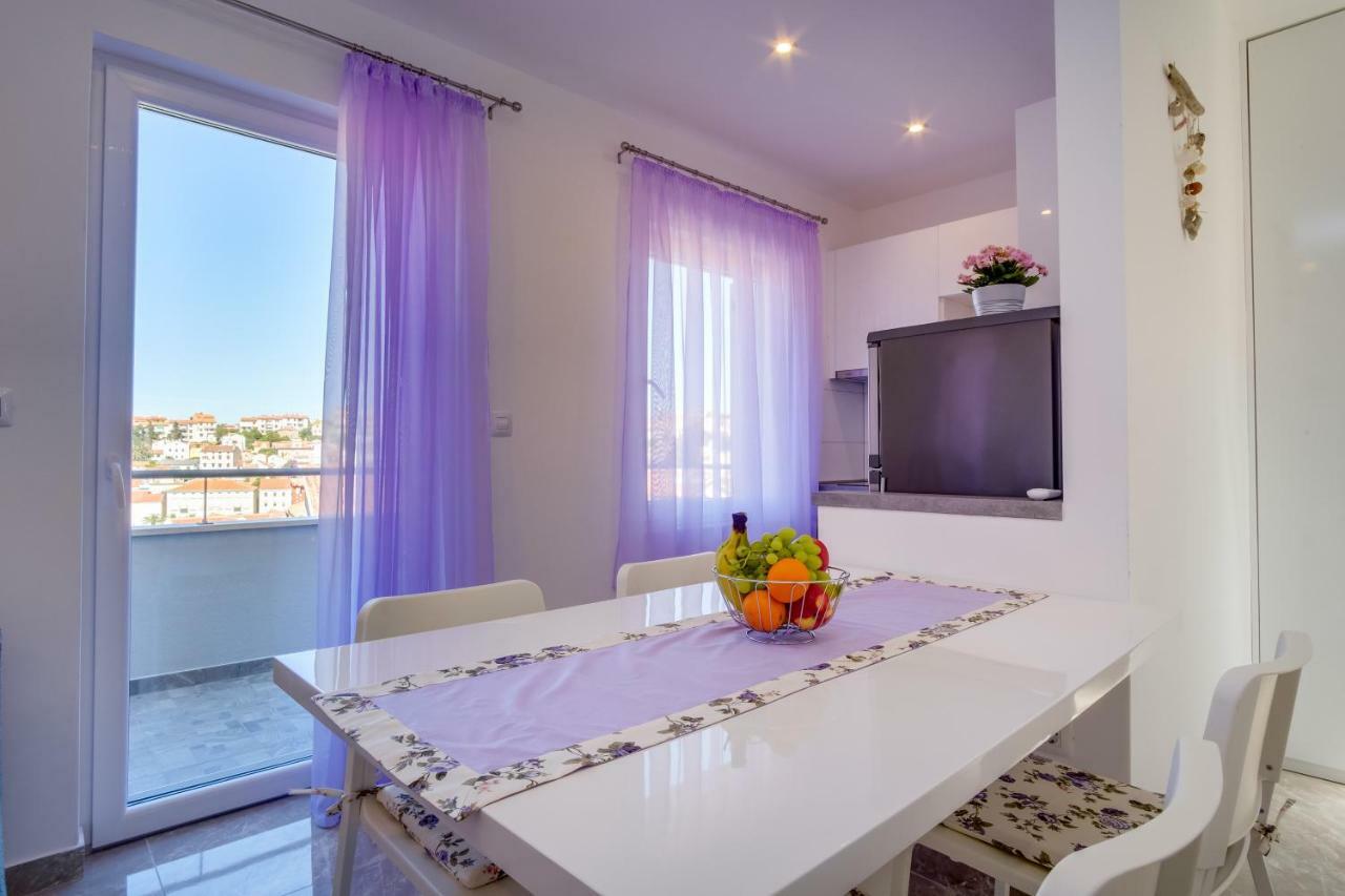 מאלי לוסיניי Apartmani Beatrice מראה חיצוני תמונה