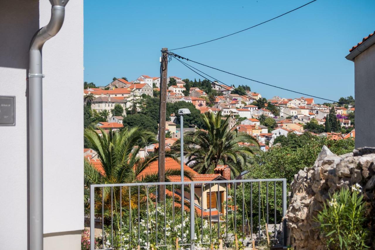 מאלי לוסיניי Apartmani Beatrice מראה חיצוני תמונה